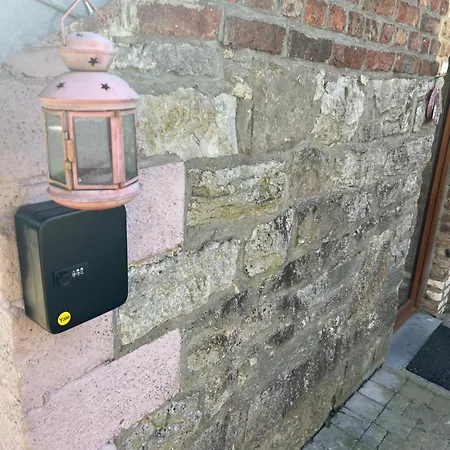 Lägenhetshotell Sy Ca Me Chante Tinyhouse Ferrières